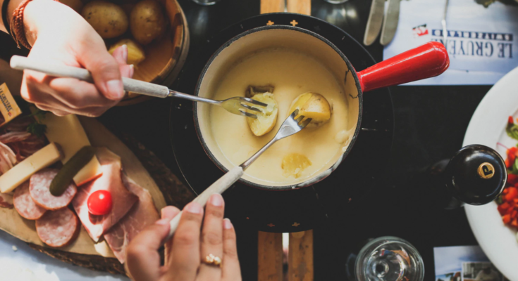 fondue queso comida tipica francia